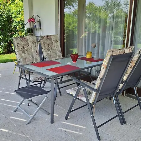 דירה Hoeri Ferien